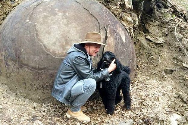 esfera-gigante-bosnia3