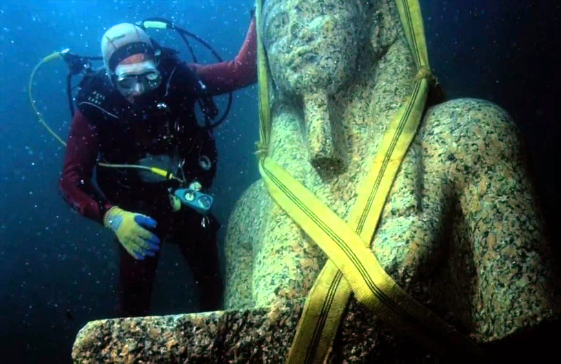 Tesoros sumergidos de Egipto 04